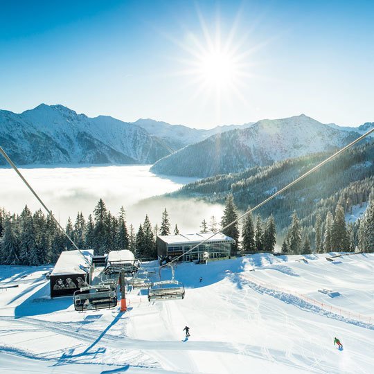 Open slopes & ski lifts